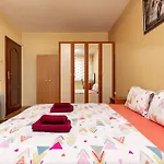 Lejlighed Comfort Corner - 1bd With Balcony By Flat Mаnager