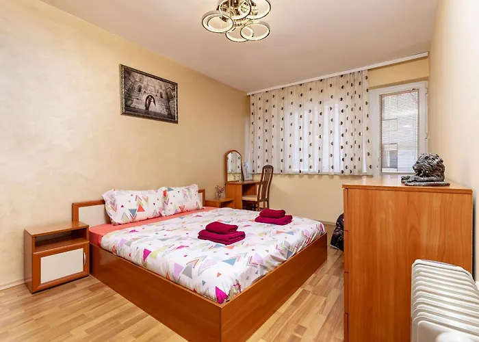 Apartament Comfort Corner - 1bd With Balcony By Flat Mаnager Płowdiw