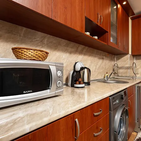 Comfort Corner - 1bd With Balcony By Flat Mаnager